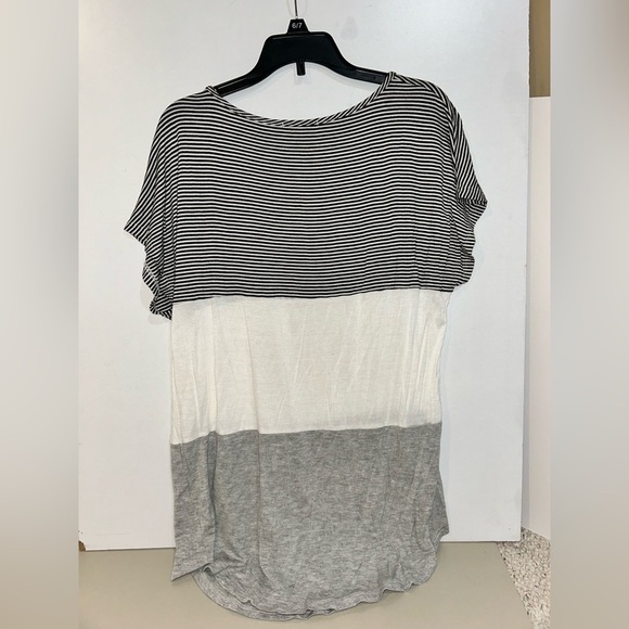 Ginger G short sleeve top - Picture 2 of 3